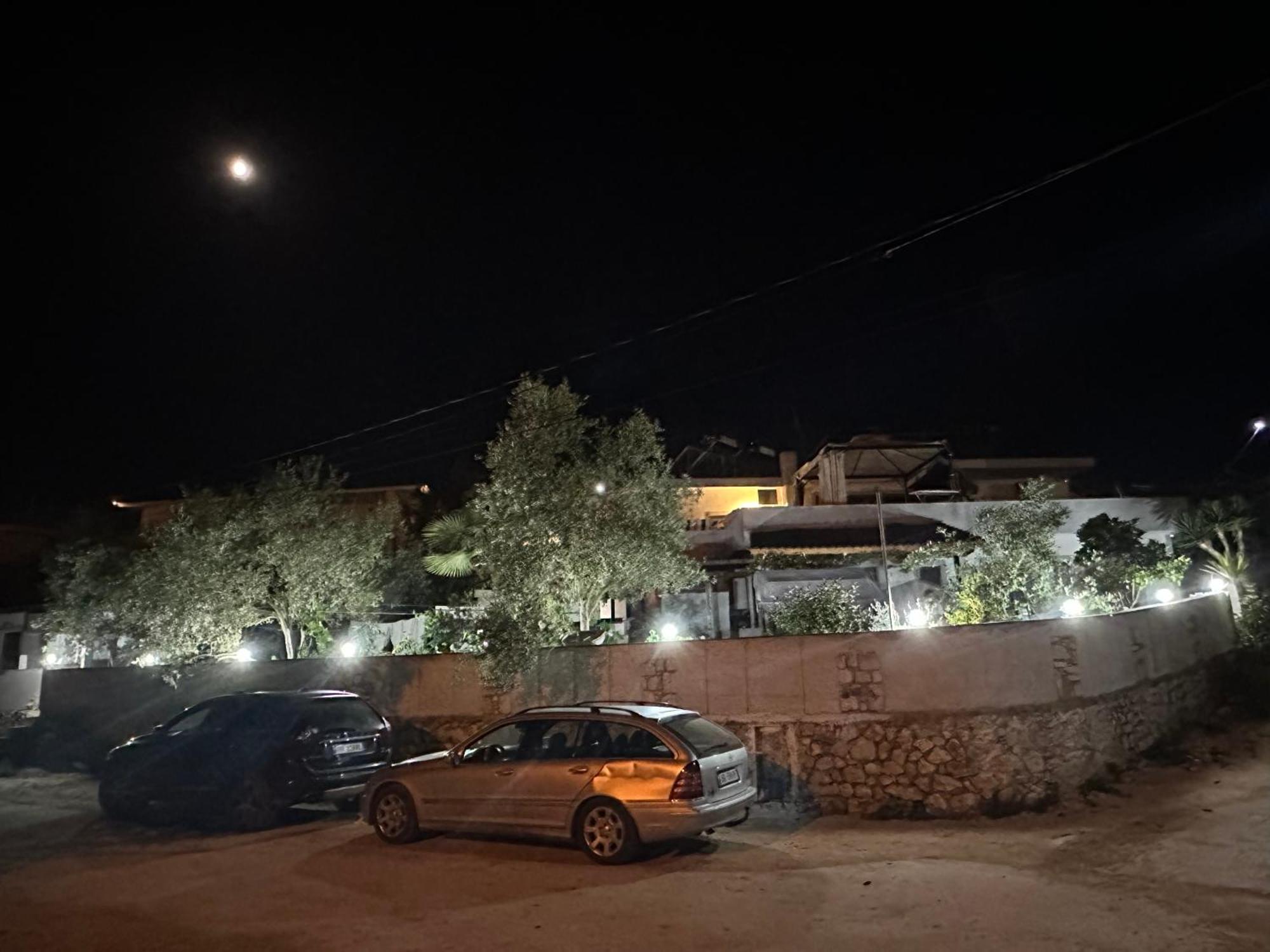 Kingsland * Ksamil