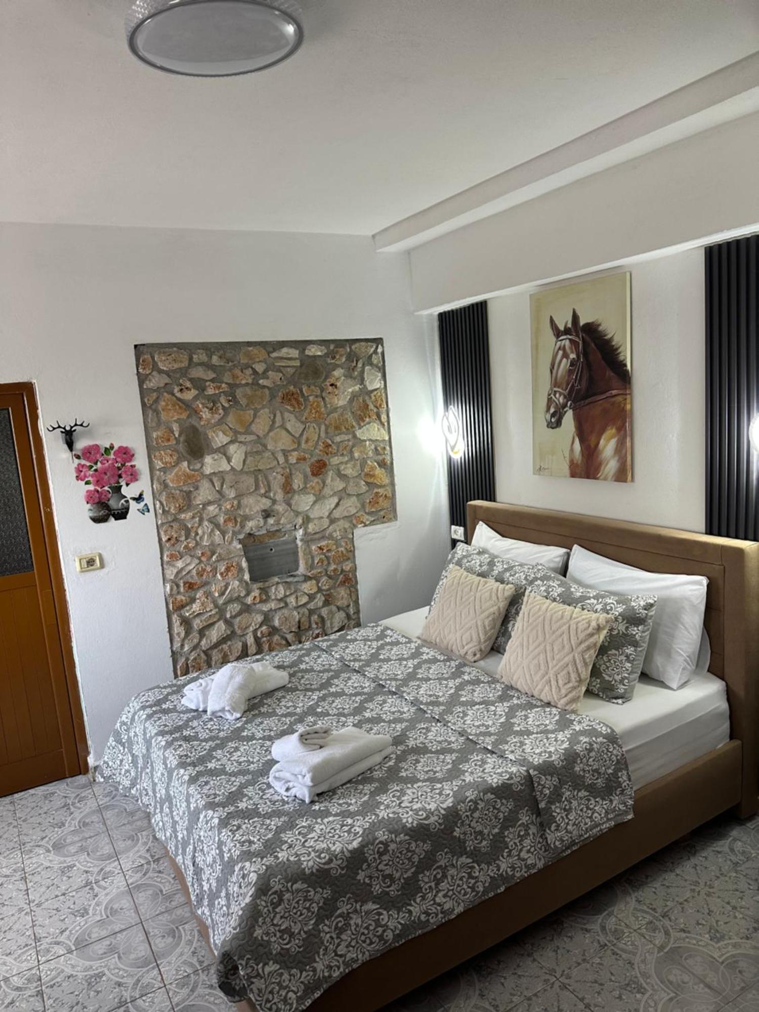 Kingsland Appartement Ksamil